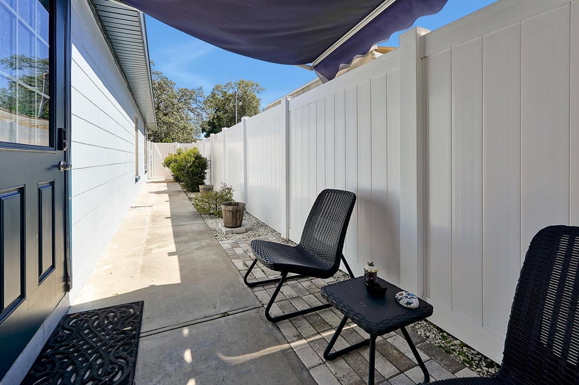 Comfortable Private Room In Tampa: The Wanderlust Exterior photo